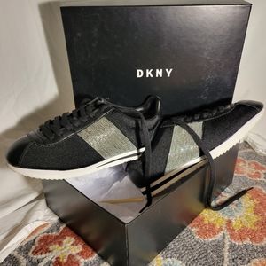 DKNY Footwear
